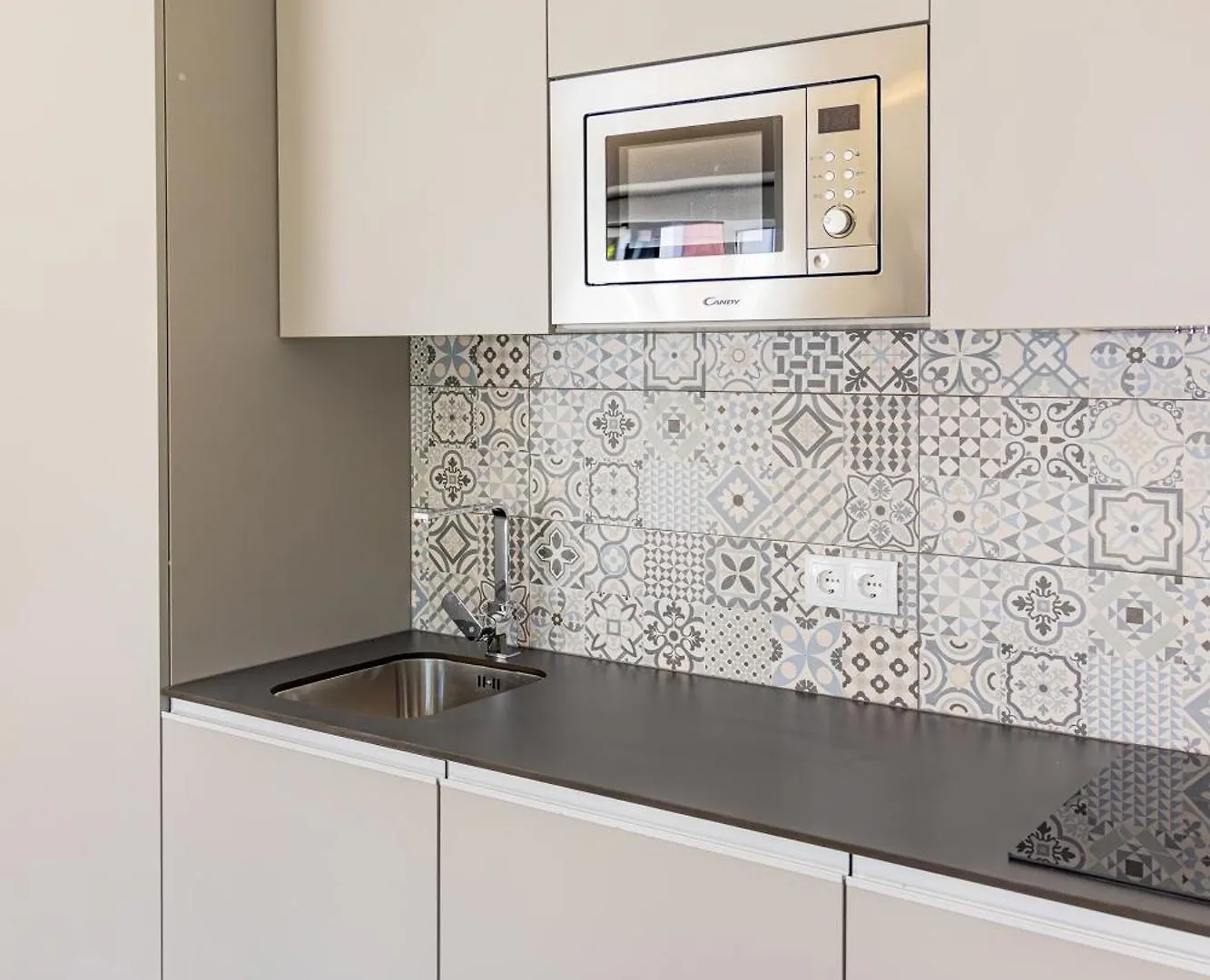 Lisbon Center History Apartment 106 Letters Portugal